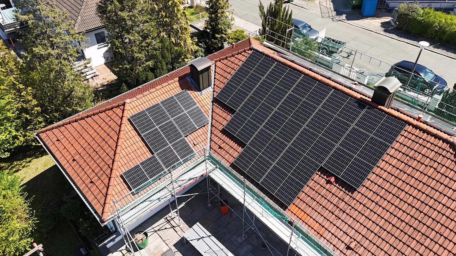 photovoltaikanlagen-merhfamilienhaus